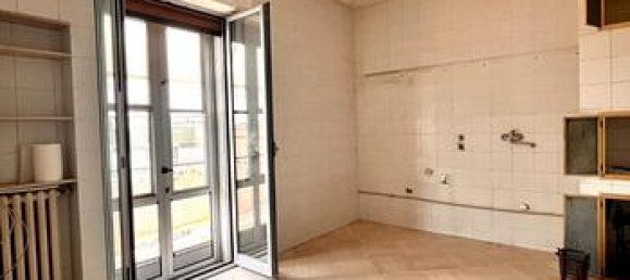 4 rooms Apartment in Molfetta, Italy No. 297969 4