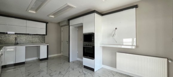 Wohnung 3+1 in Konyaalti, Turkey, Nr. 27530 11