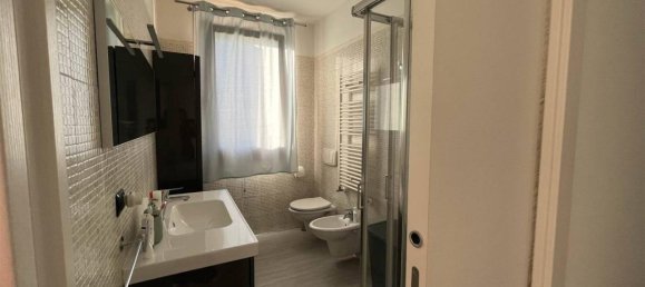 3 rooms Apartment in Chioggia, Italy No. 153463 8