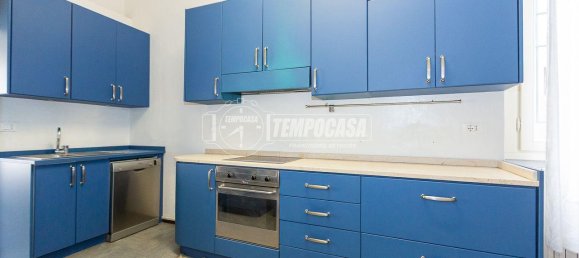 2 rooms Apartment in Brescia, Italy No. 2300 8