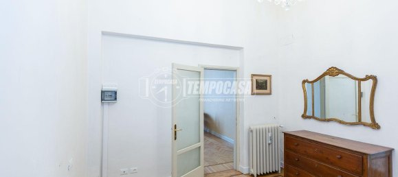 2 rooms Apartment in Brescia, Italy No. 2300 22