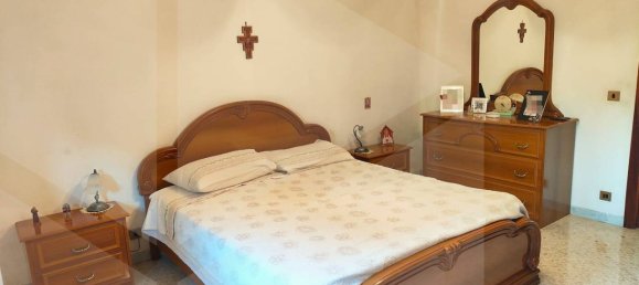 4 rooms Apartment in Bari, Italy No. 29069 54