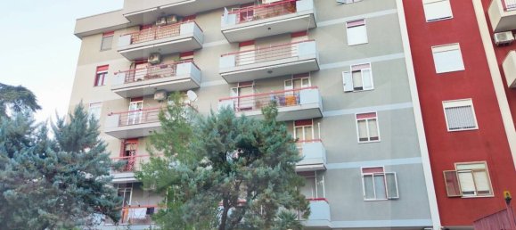 4 rooms Apartment in Bari, Italy No. 29069 2