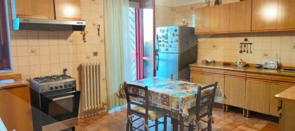 4 rooms Apartment in Bari, Italy No. 29069 47