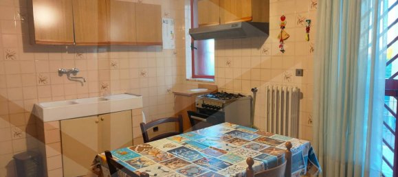 4 rooms Apartment in Bari, Italy No. 29069 21