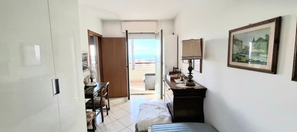 5غرفة شقة في Genoa, Italy رقم 136987 13