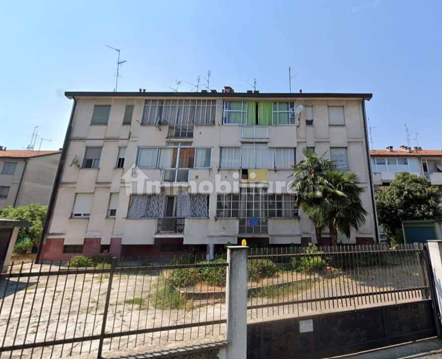 Apartamento T2 em Magenta, Italy N.º 326223