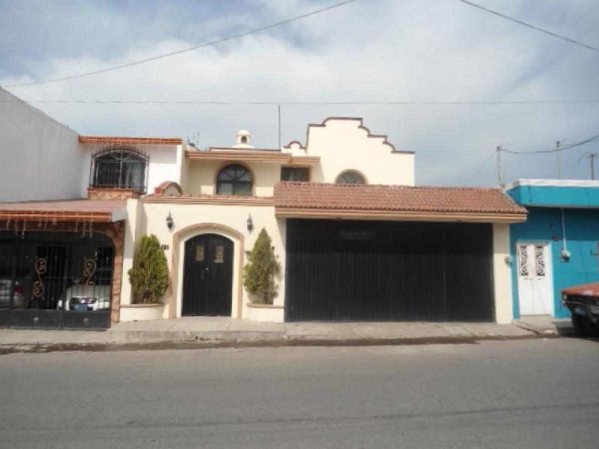 Дом с 3 спальнями в Наярита, Мексика № 169723