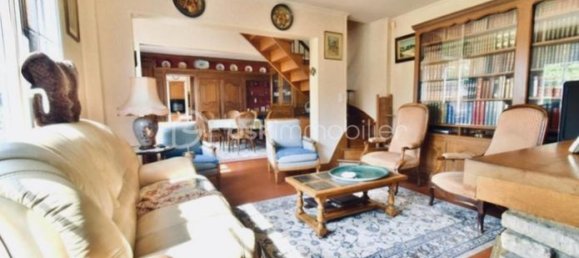 5 bedrooms House in Conches-en-Ouche, France No. 360700 3