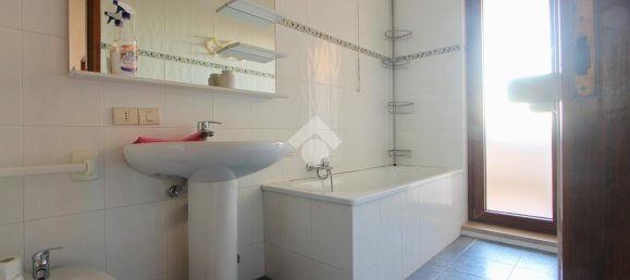 5 rooms Penthouse in Udine, Italy No. 150999 24
