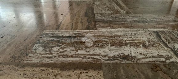 5 rooms Penthouse in Udine, Italy No. 150999 9