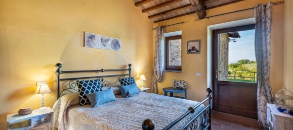 8 bedrooms House in Città della Pieve, Italy No. 54617 27