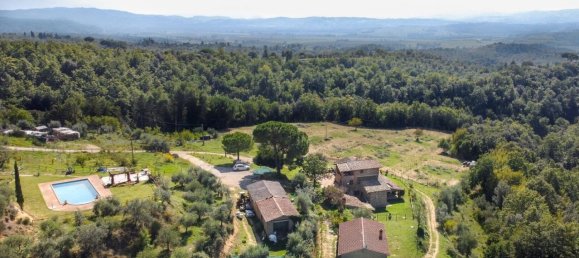 8 bedrooms House in Città della Pieve, Italy No. 54617 6