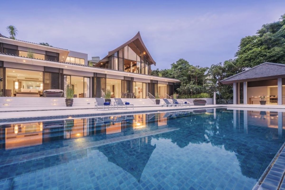 5 bedrooms Villa in Phuket, Thailand No. 8248