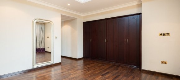 4 bedrooms Villa in Palm Jumeirah, UAE No. 42403 24