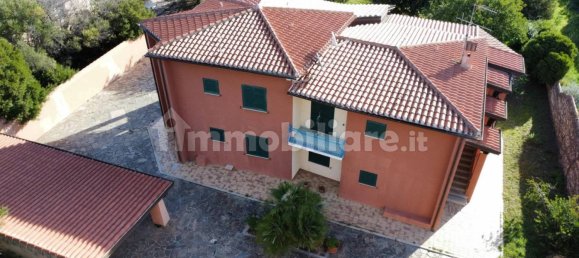 Вилла с 8 спальнями в Орозеи, Италия № 66636 7