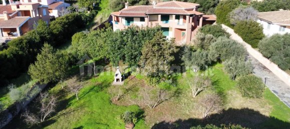 Вилла с 8 спальнями в Орозеи, Италия № 66636 3