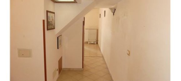 Apartamento de 2 dormitorios en Ragusa, Italy No. 298599 17