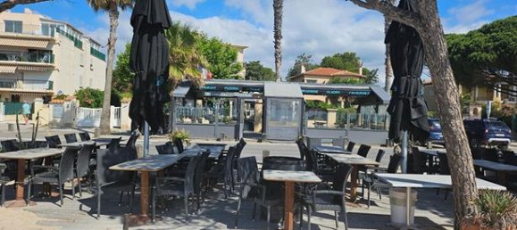 400m² Commercial property in La Ciotat, France No. 286442 2