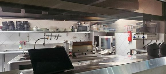 400m² Commercial property in La Ciotat, France No. 286442 9