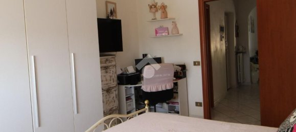 3 rooms Apartment in San Giuliano Terme, Italy No. 300300 12