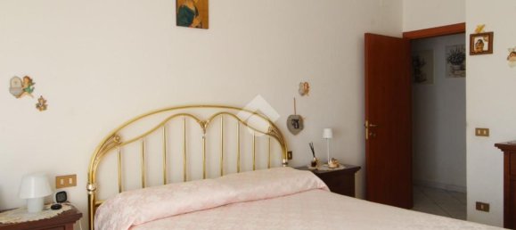 3 rooms Apartment in San Giuliano Terme, Italy No. 300300 7