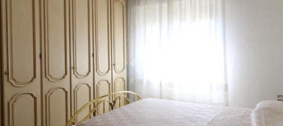 3 rooms Apartment in San Giuliano Terme, Italy No. 300300 9