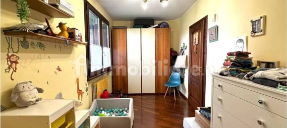 3 غرف نوم فيلا في Azzate, Italy رقم 83114 34