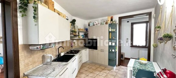 3 غرف نوم فيلا في Azzate, Italy رقم 83114 19