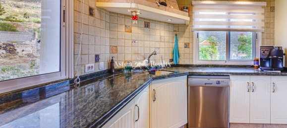 6 bedrooms House in Arona, Spain No. 25447 44