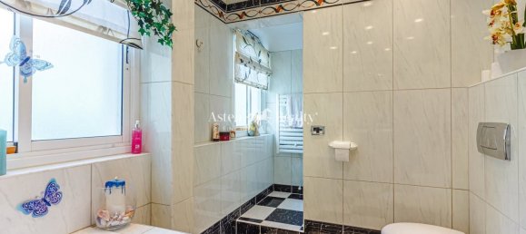 6 bedrooms House in Arona, Spain No. 25447 14