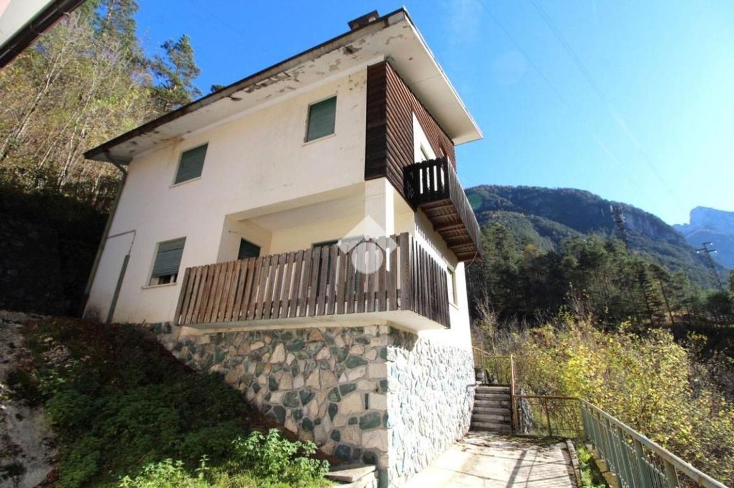6 rooms House in Val di Zoldo, Italy No. 59193