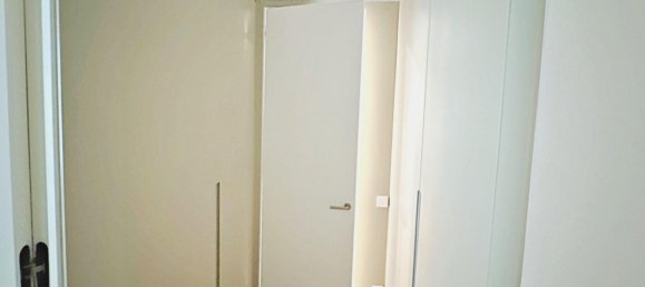 3 bedrooms Apartment in Madrid, Spain No. 155987 17