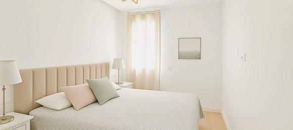 3 bedrooms Apartment in Madrid, Spain No. 155987 19