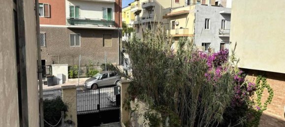 5 rooms Apartment in Cagliari, Italy No. 29532 7