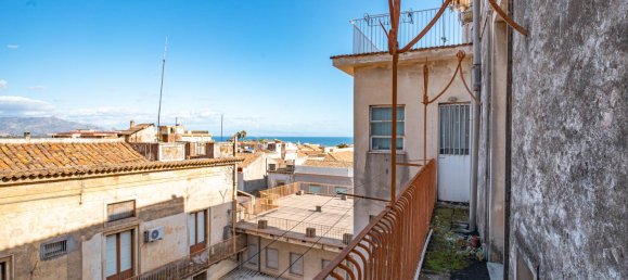 4 غرف نوم شقة في Giarre, Italy رقم 53621 13