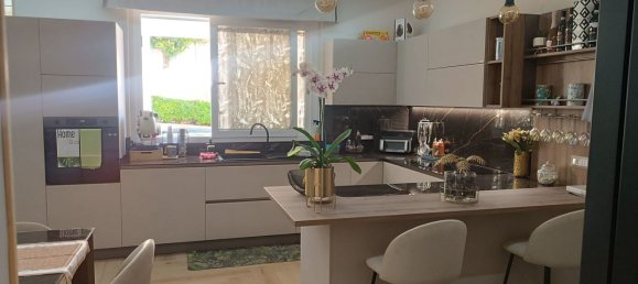 5 bedrooms Apartment in Poggibonsi, Italy No. 319560 2