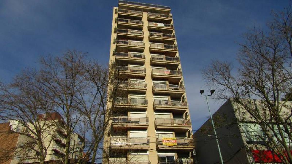 2 bedrooms Apartment in Quilmes, Argentina No. 54850