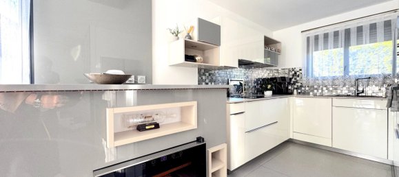 6 bedrooms Villa in Chavanod, France No. 191461 3