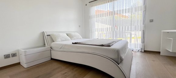 6 bedrooms Villa in Chavanod, France No. 191461 7