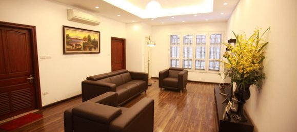 5 bedrooms Villa in Long Bien, Vietnam No. 4974 2