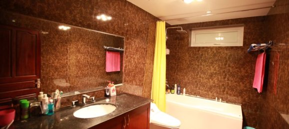 5 bedrooms Villa in Long Bien, Vietnam No. 4974 8