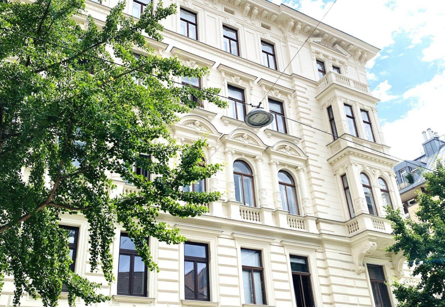 Квартира с 4 комнатами в Мариахильф, Австрия № 138939