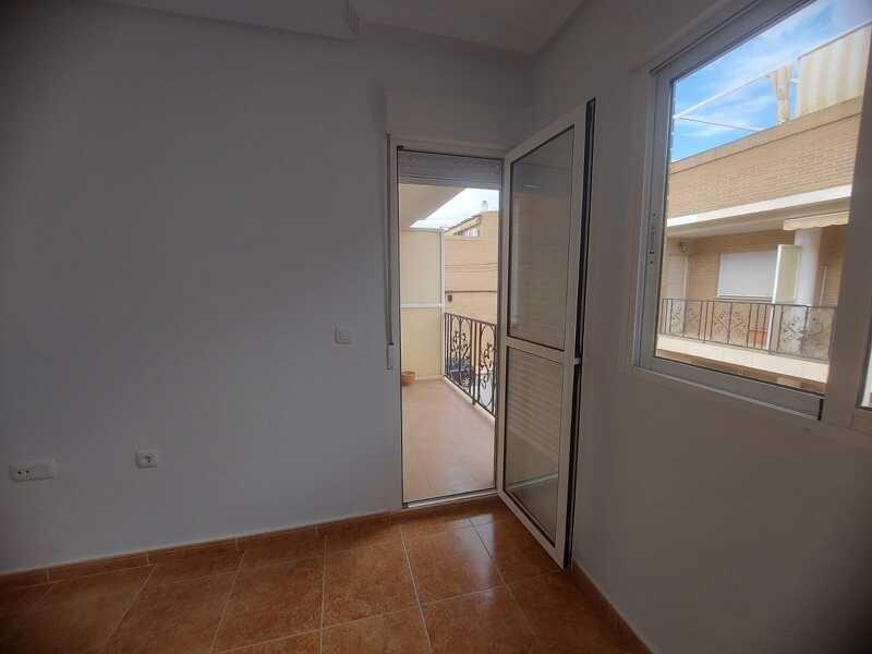 4 غرف نوم بنغالو في San Vicente del Raspeig, Spain رقم 268986