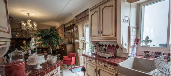 3 bedrooms House in Rousies, France No. 90544 5