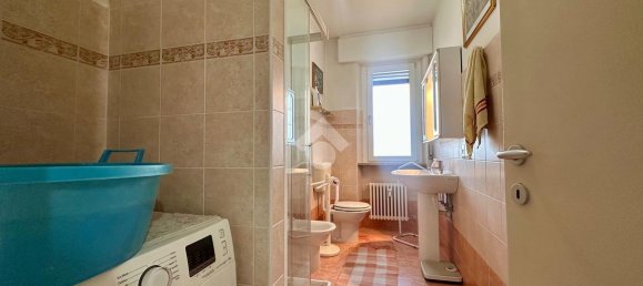 3غرفة شقة في Udine, Italy رقم 13132 21