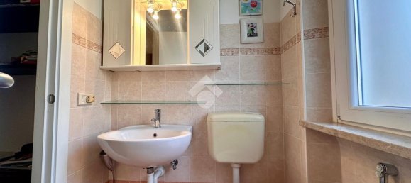 3غرفة شقة في Udine, Italy رقم 13132 30