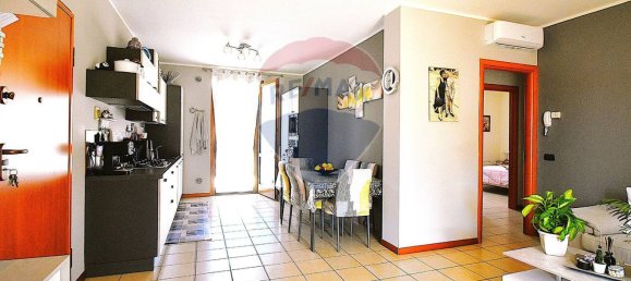 2 bedrooms Apartment in Capriolo, Italy No. 308679 5
