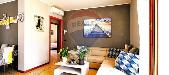 2 bedrooms Apartment in Capriolo, Italy No. 308679 4