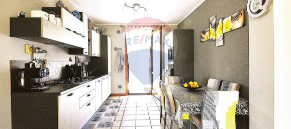 2 bedrooms Apartment in Capriolo, Italy No. 308679 6